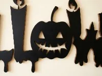 Halloween Wall Sign – Dripping HALLOWEEN Letters with Pumpkin and Candles