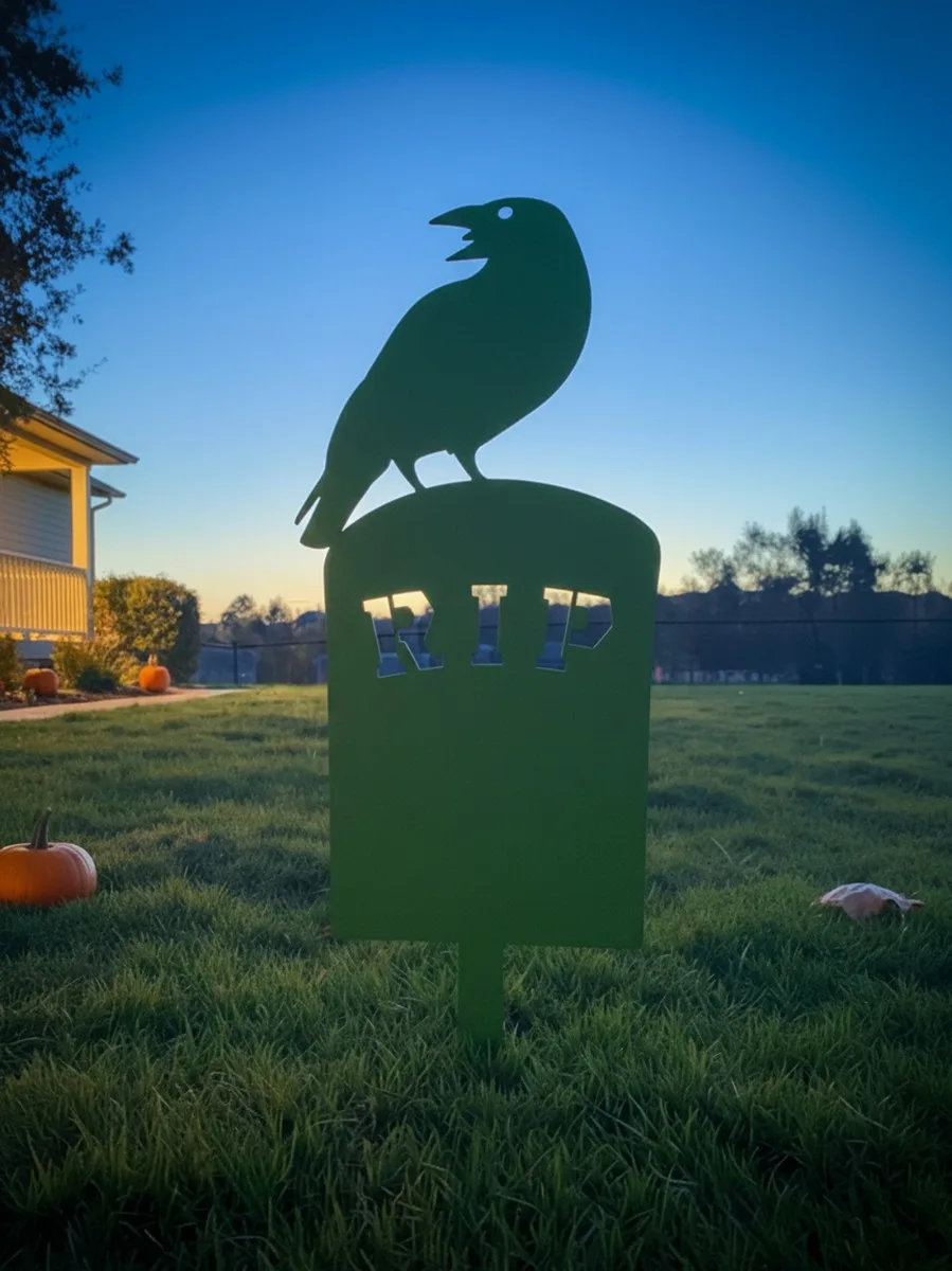 Halloween raaf grafsteen tuinsteker – RIP silhouet met raaf