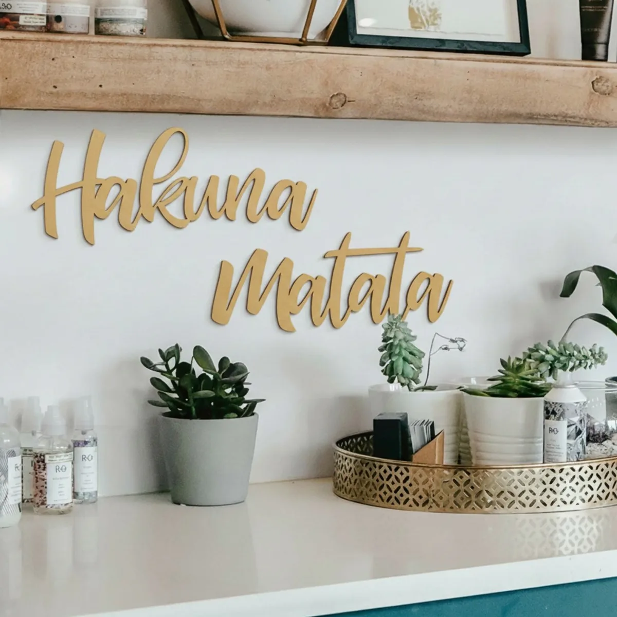 Wandletters „Hakuna Matata“ – berken multiplex (2-delig)