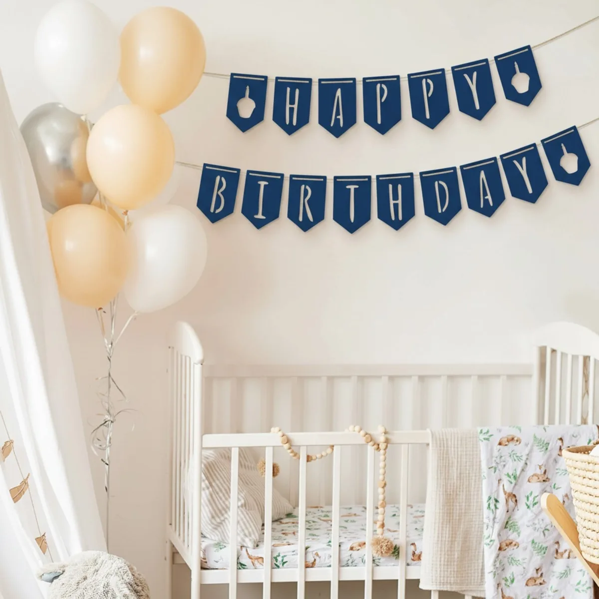 Décoration en bois - Guirlande Happy Birthday - Contreplaqué de bouleau