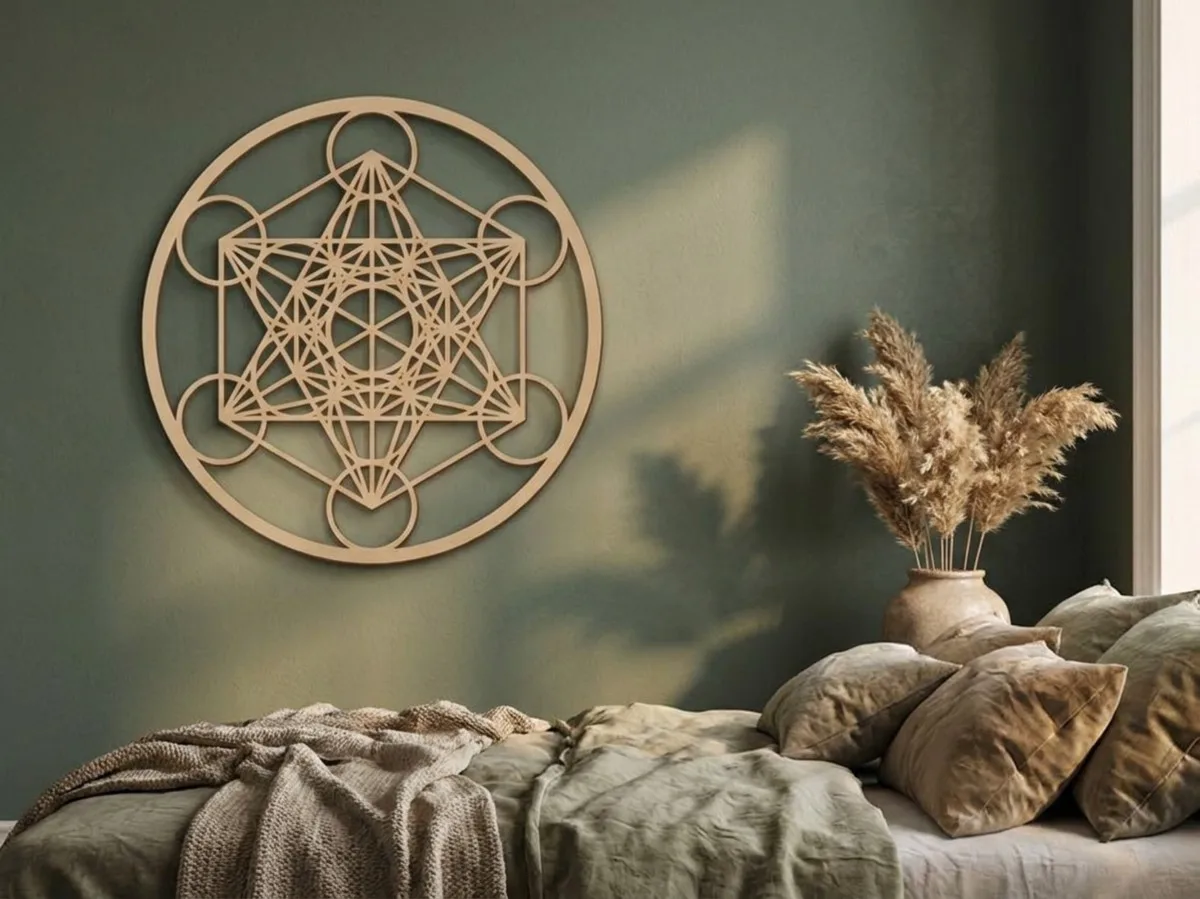 Round plywood decoration - Metatron's Cube