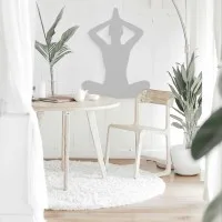 Yoga Sitzende Pose 02 Wanddekoration aus Birken-Sperrholz