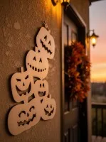 Déco murale Halloween pile de citrouilles – six citrouilles sculptées 60 cm