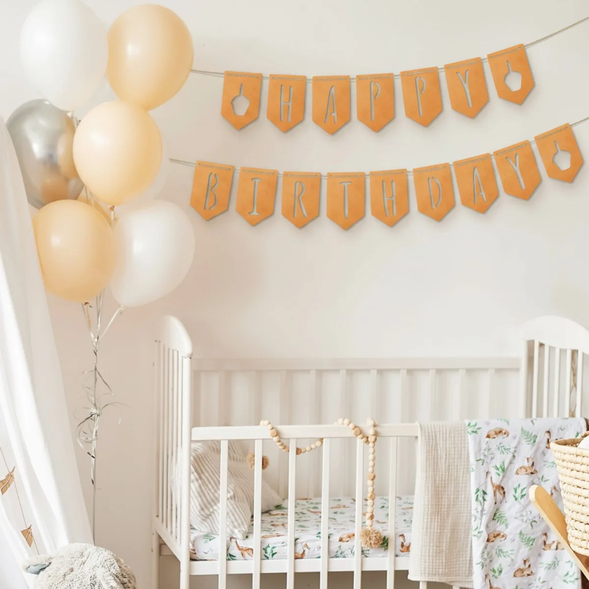 Décoration en bois - Guirlande Happy Birthday - Contreplaqué de bouleau