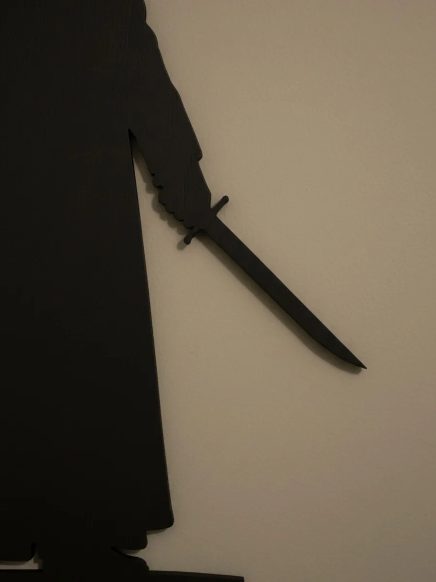 Décoration murale Jack l'Éventreur – Silhouette victorienne avec haut-de-forme et couteau – Bouleau