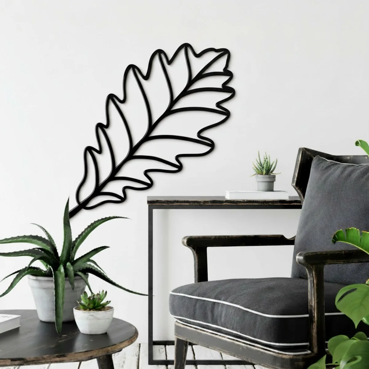 Birch plywood wall decoration - Oak leaf