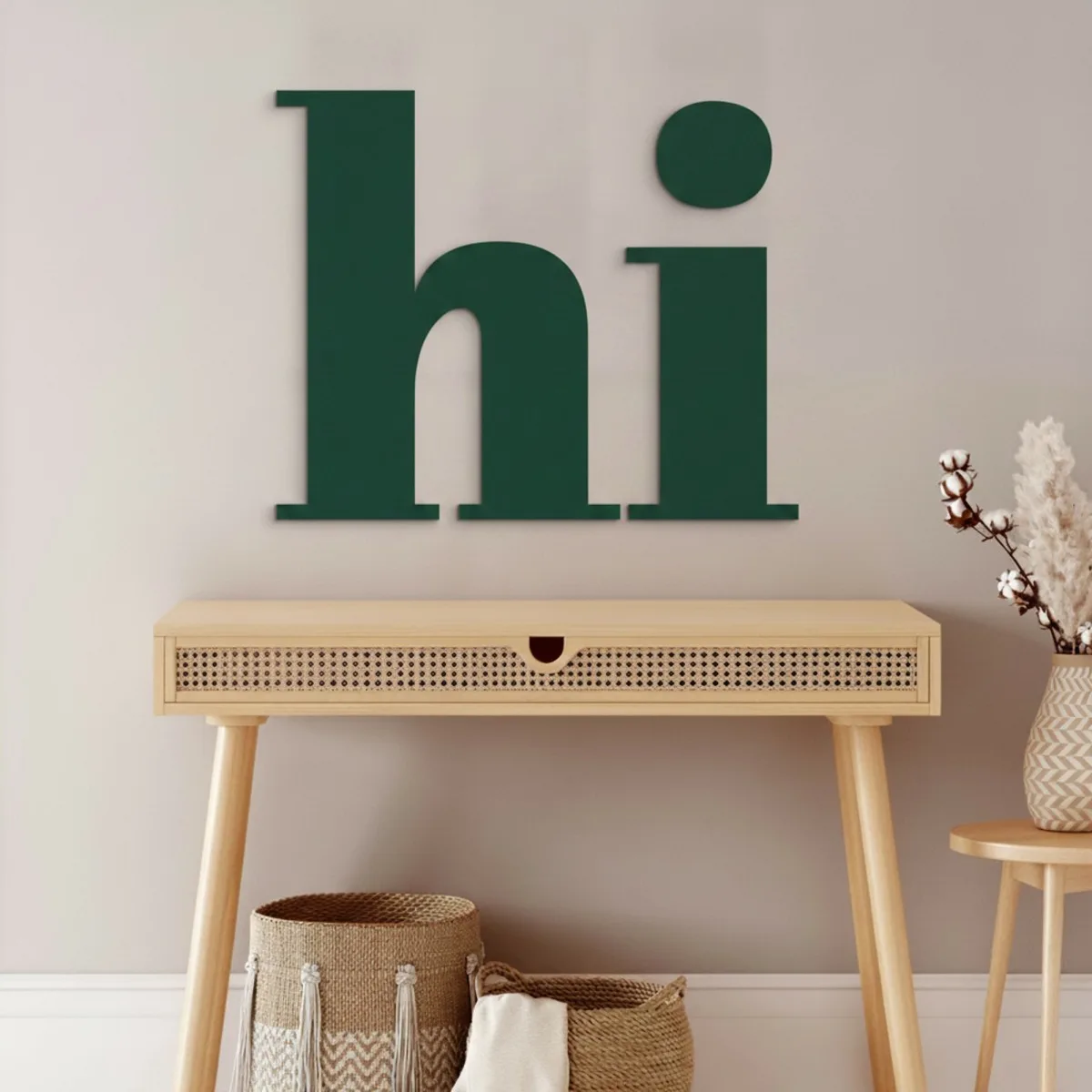 Enseigne Hi en contreplaqué de bouleau – déco murale 24x20 cm