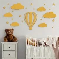 Déco murale montgolfière avec nuages et étoiles – contreplaqué de bouleau, chambre d’enfant