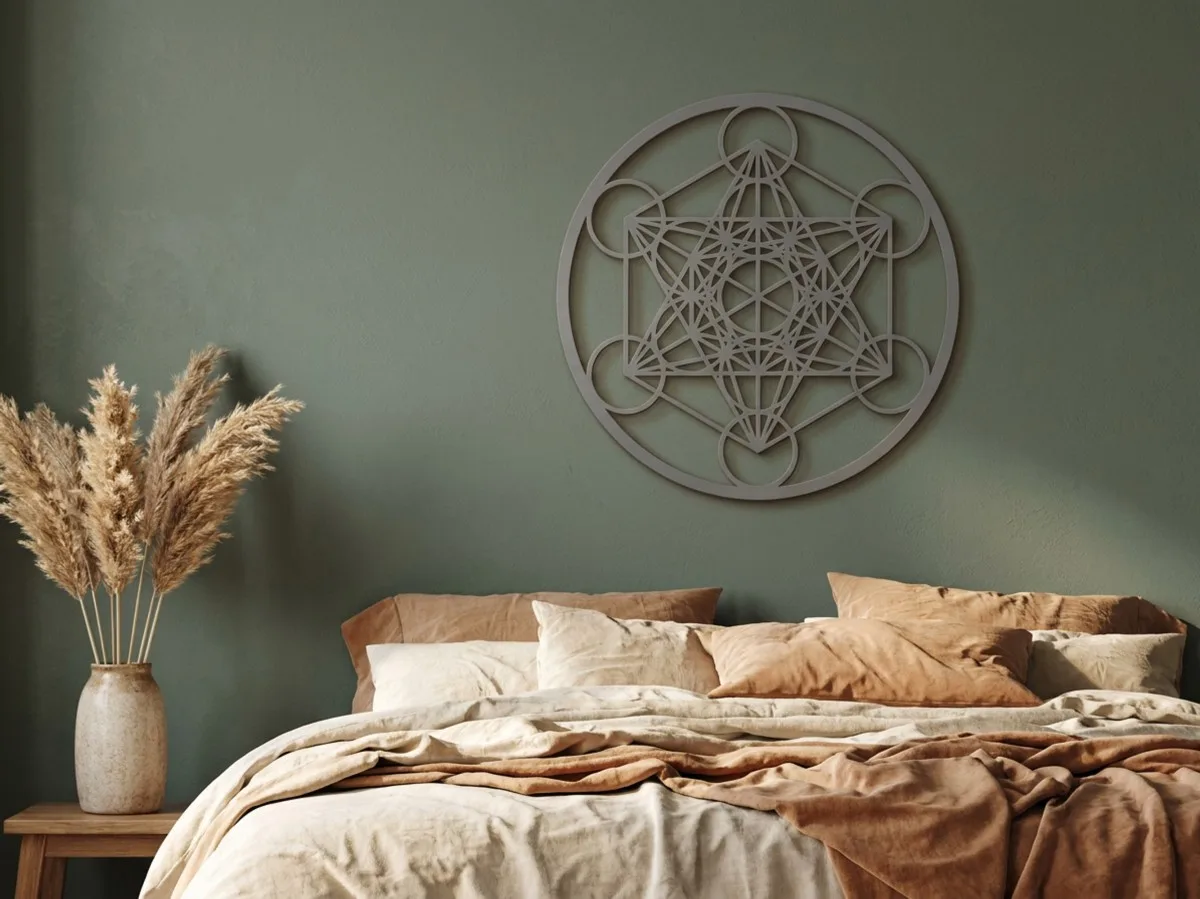 Round plywood decoration - Metatron's Cube