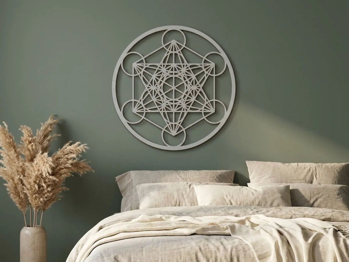 Round plywood decoration - Metatron's Cube