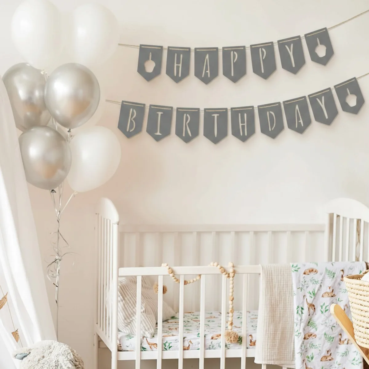 Décoration en bois - Guirlande Happy Birthday - Contreplaqué de bouleau