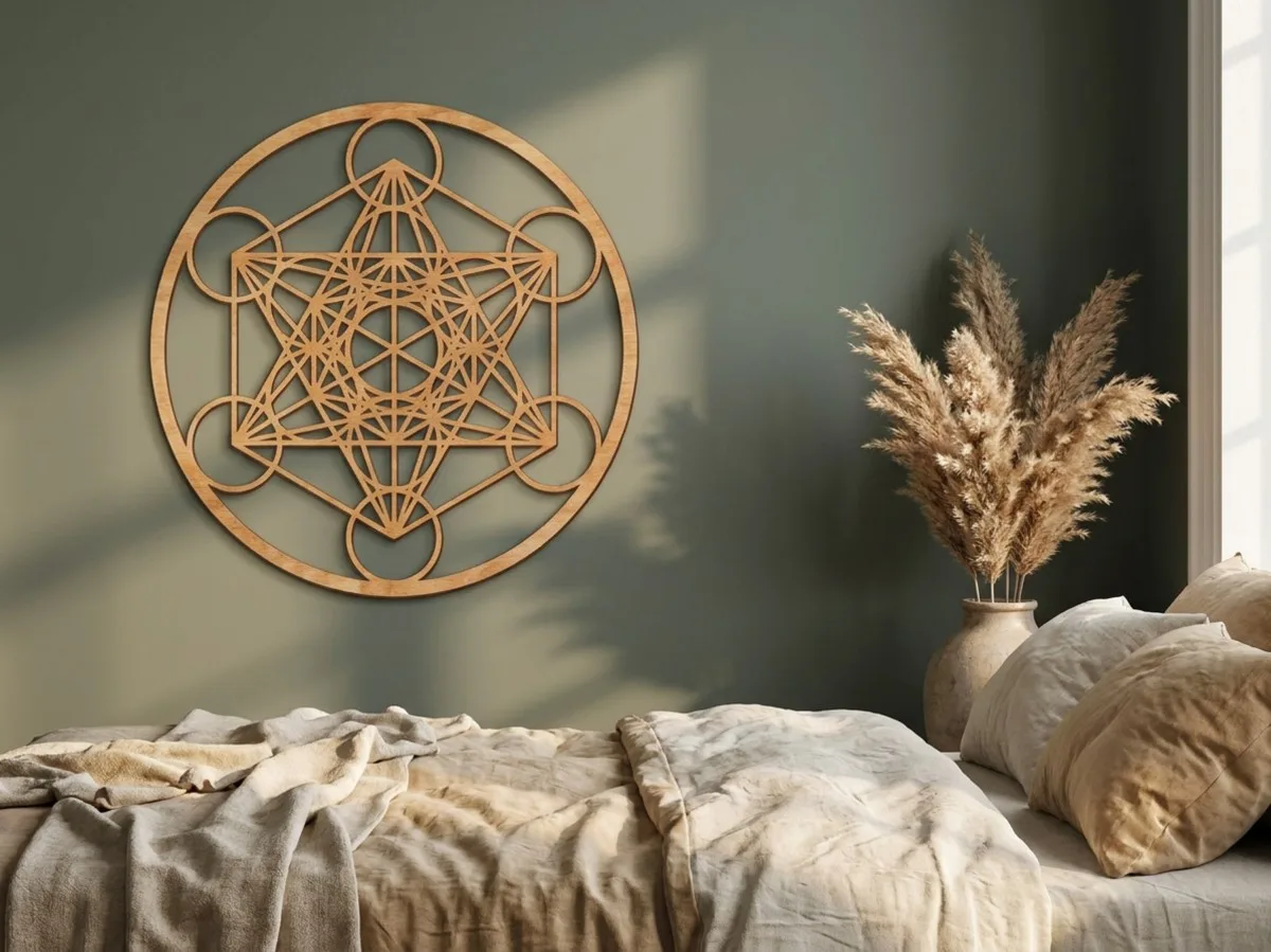 Round plywood decoration - Metatron's Cube