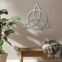 Plywood Wall Decor – Triquetra with Circle