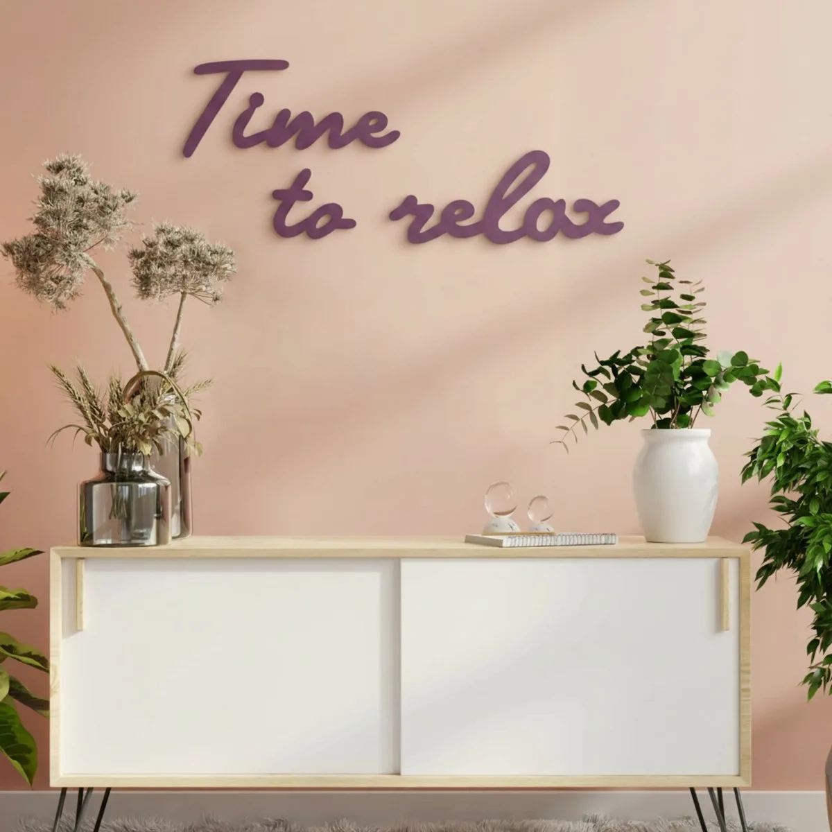 Holzschriftzug „Time to relax“ aus Birken-Sperrholz