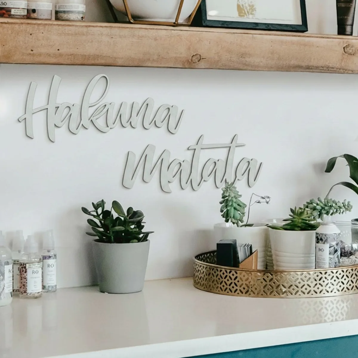 Wandletters „Hakuna Matata“ – berken multiplex (2-delig)