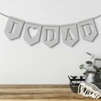 Holz-Girlande „I love Dad“ aus Birken-Sperrholz – 5 Wimpel