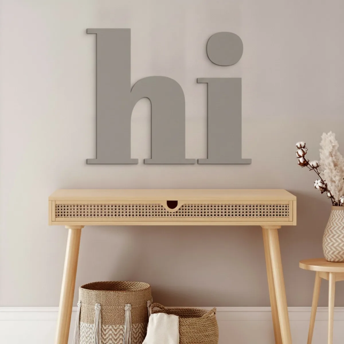 Enseigne Hi en contreplaqué de bouleau – déco murale 24x20 cm